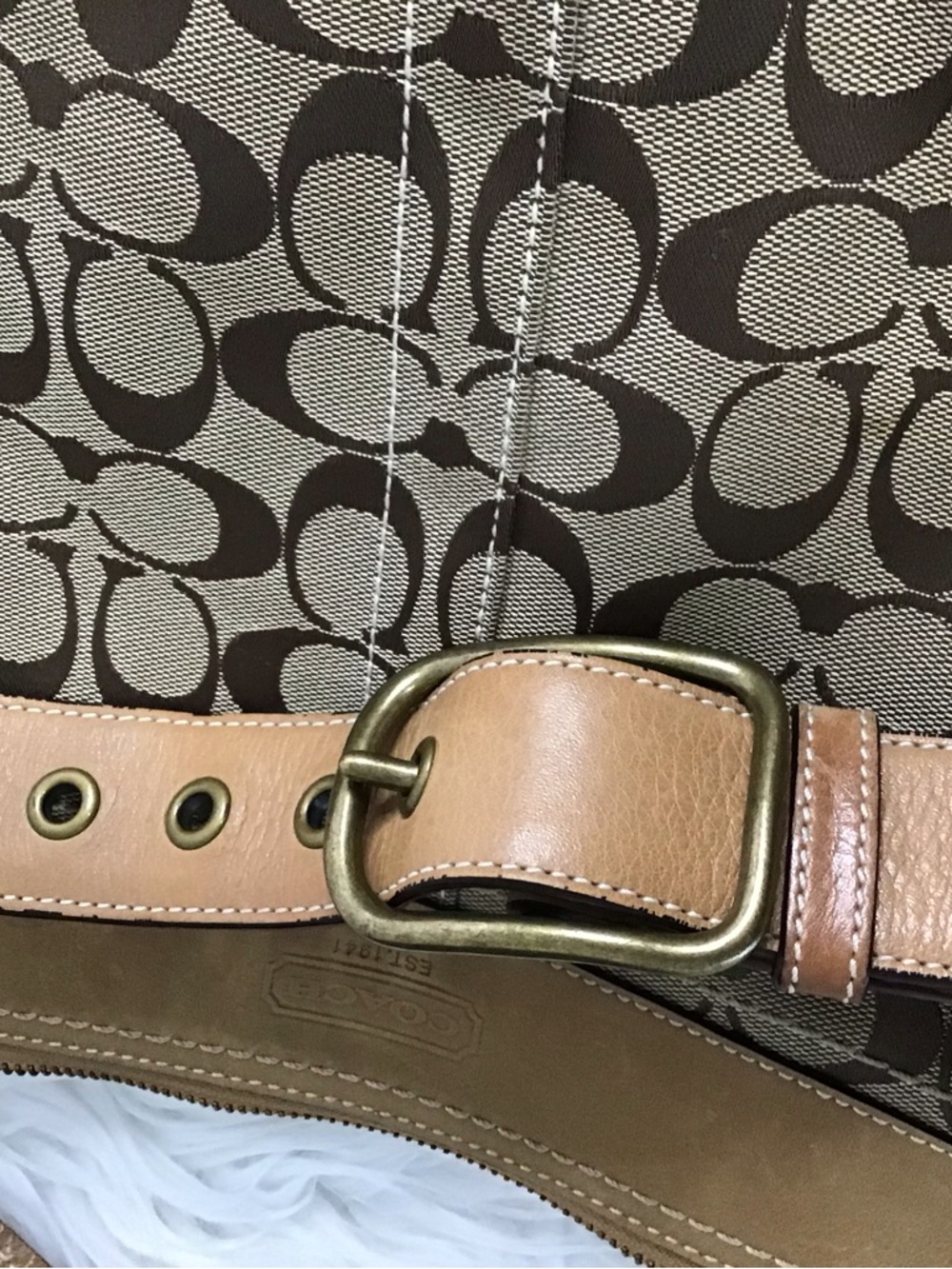 Coach Vintage Legacy Beige Brown Signature C Logo Leather Crossbody Bag - Picture 11 of 16